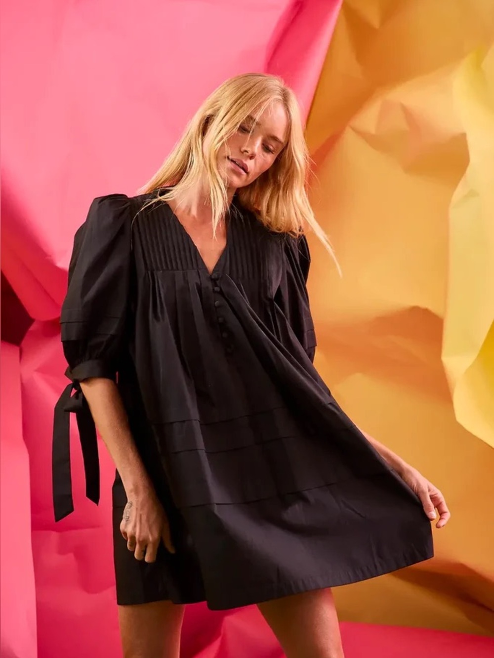 hunter bell jenkins dress - Black Puff-Sleeve Tie-Neck